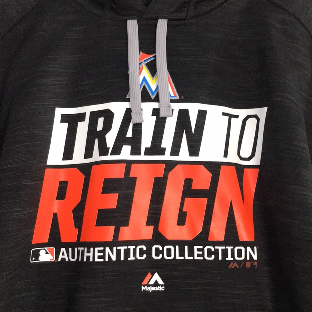 Majestic Miami Marlins 'Train to Reign' Men's Black Thermal Sweatshirt - Large - Picture 2 of 8
